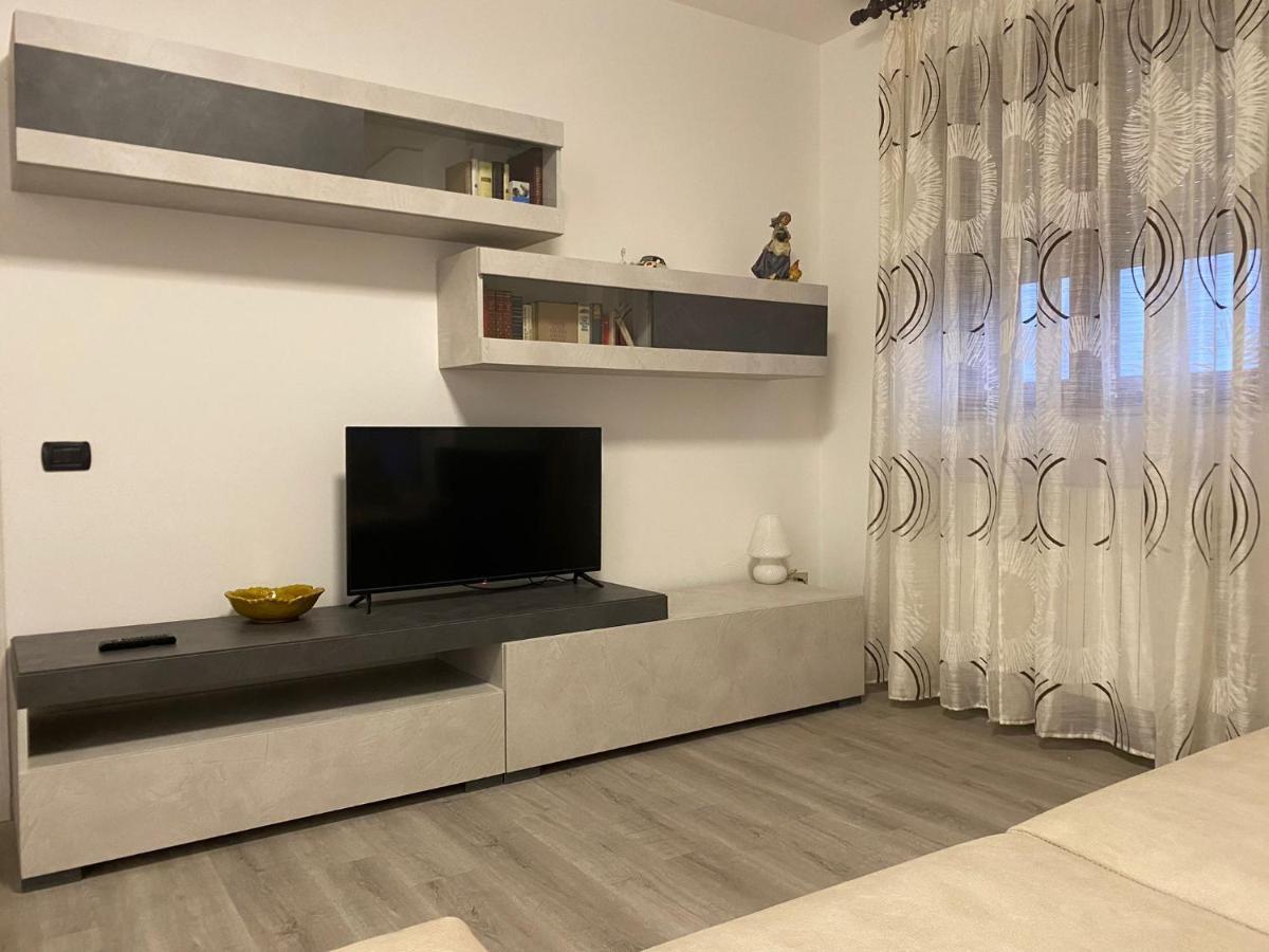Rho Fiera Apartment Buitenkant foto